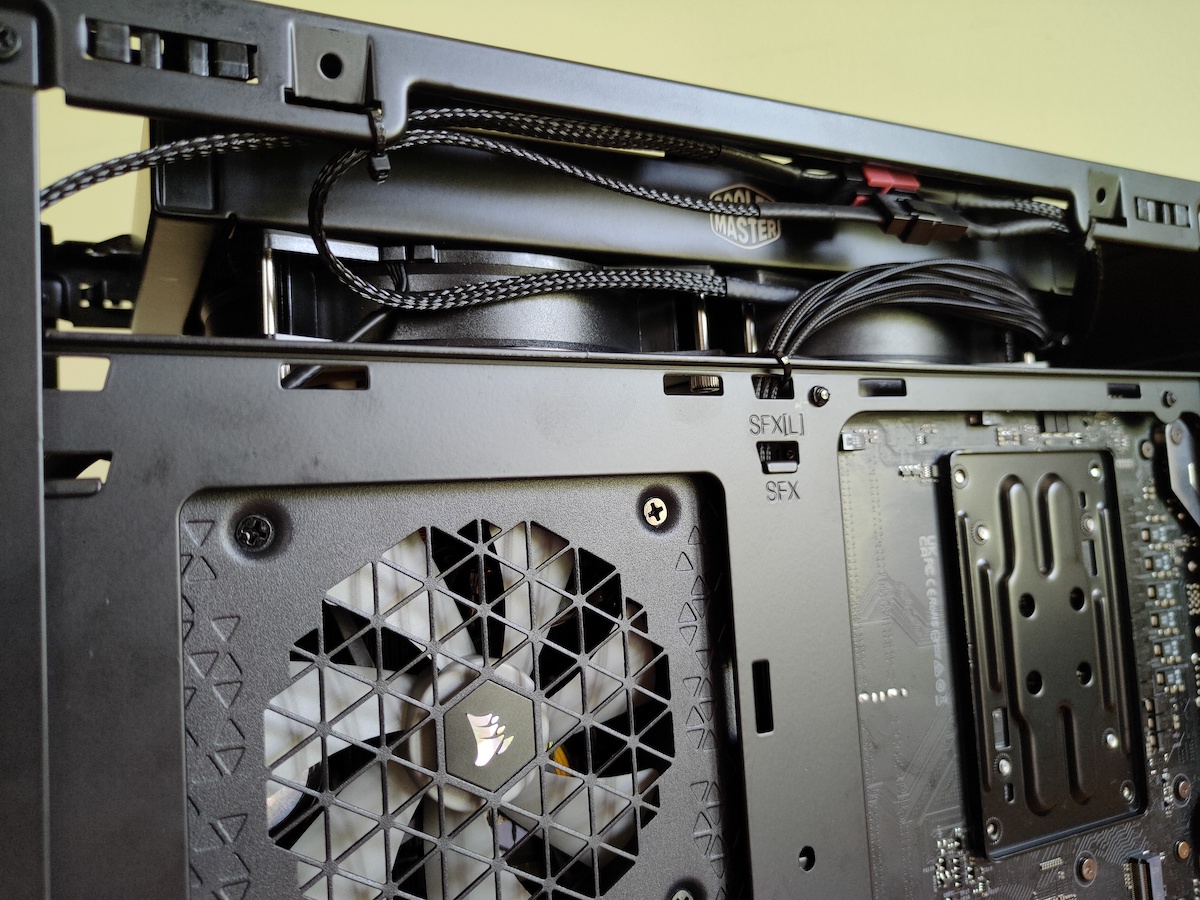 Cooler cables back